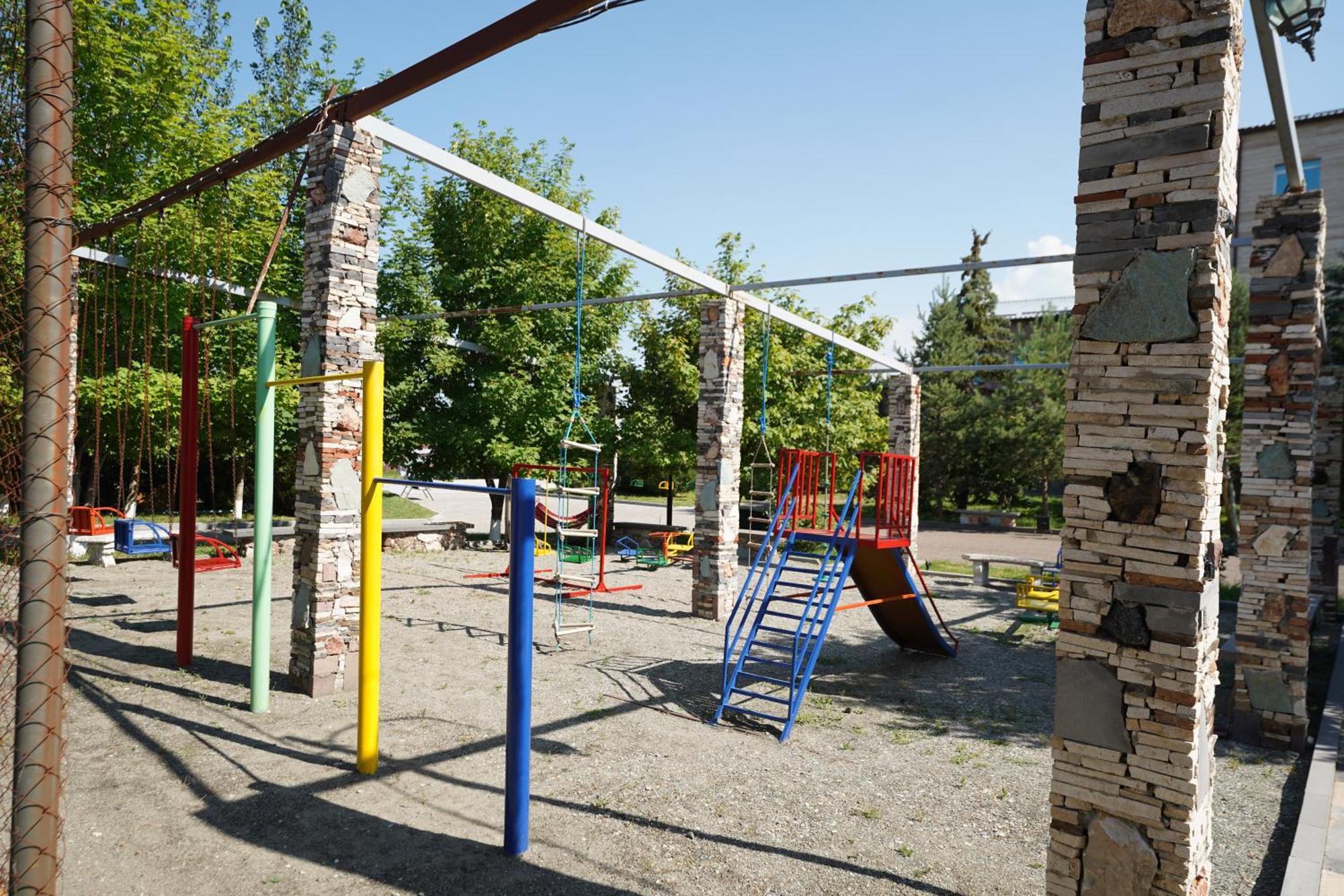 Maria Resort Szevan Kültér fotó